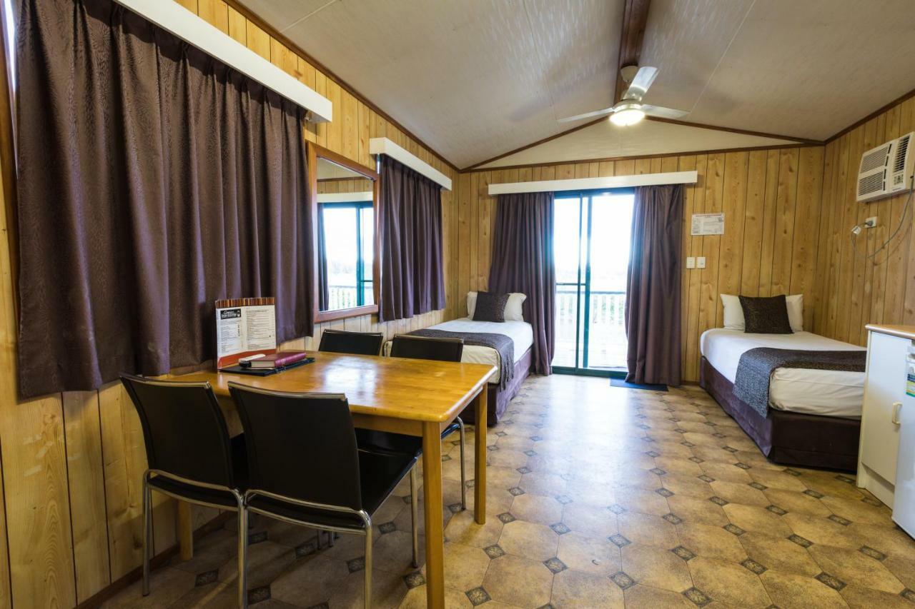 Hotel Settlers Biloela Exterior foto